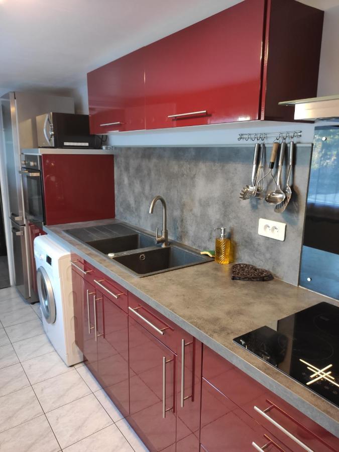 Chez Dany Apartment Périgueux Екстериор снимка